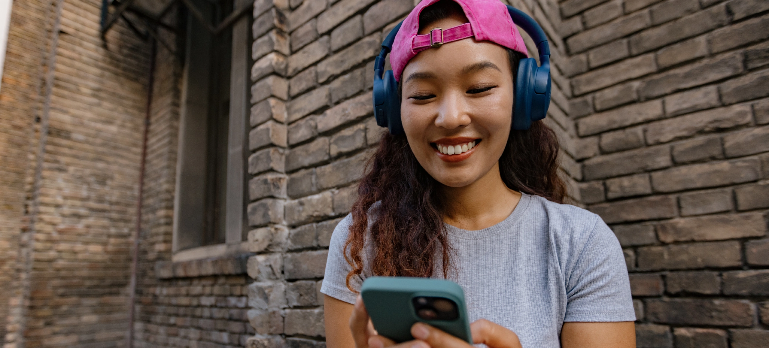 Boost your agency’s performance: 5 AI strategies for success