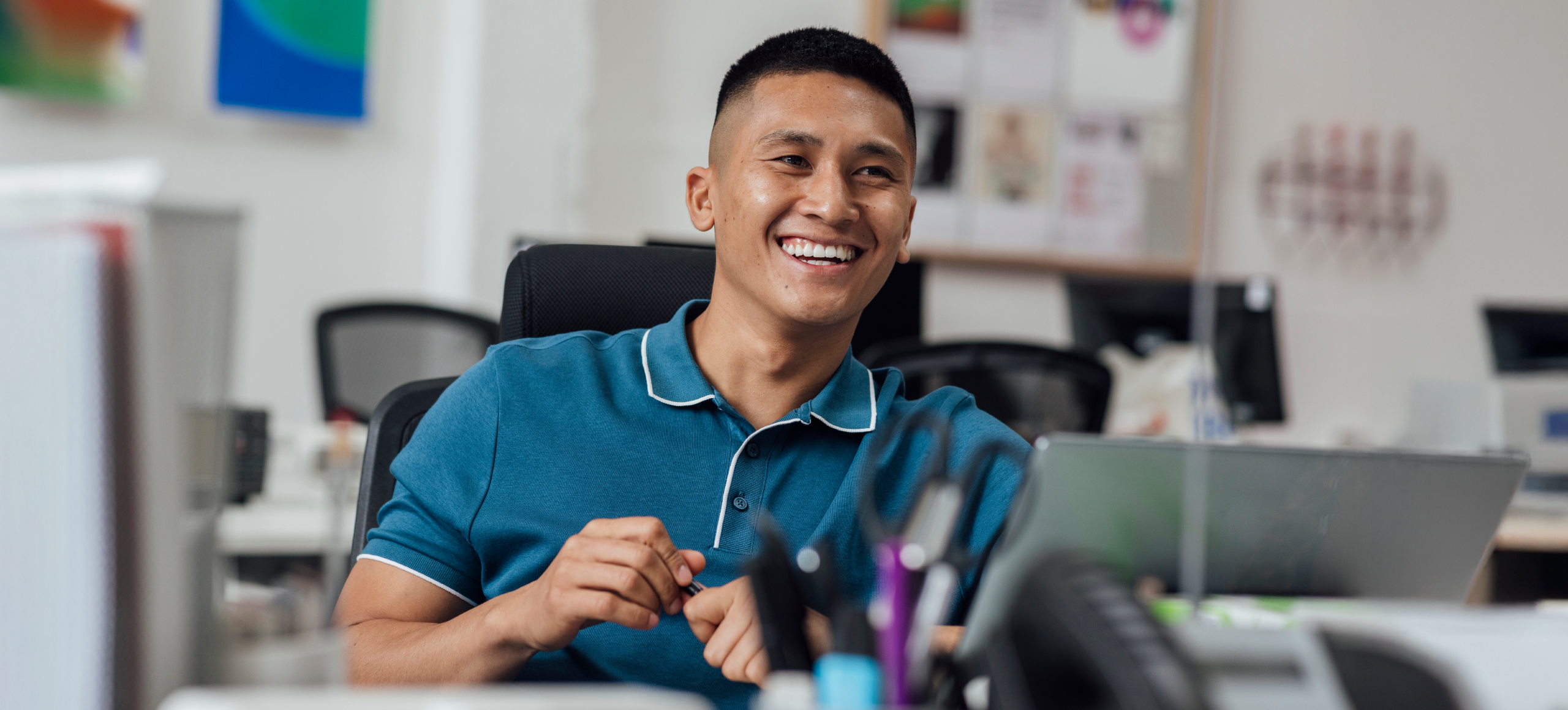 iOS 26 and the future of SMS surveys What CX leaders need to know now header image